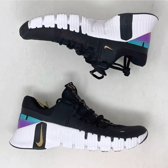 Nike Shoes - NWOB Nike Free Metcon 5 Fireberry Gold Black. New Without Box. Women’s Size 9.5